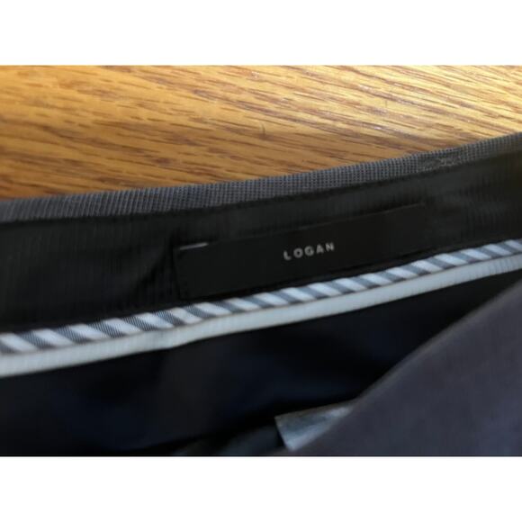 Banana Republic Logan gray flat‎ front dress pants 4 straight leg Mint condition - Picture 5 of 6